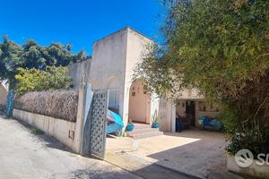 Selinunte villa ind. zona stazione
