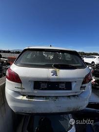 Portellone paraurti peugeot 308 berlina