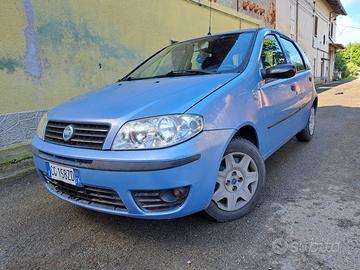 FIAT Punto 1.2 benz clima ABS ecc km 99