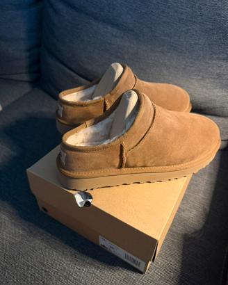 Classic Slipper UGG