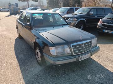 Mercedes-benz 200