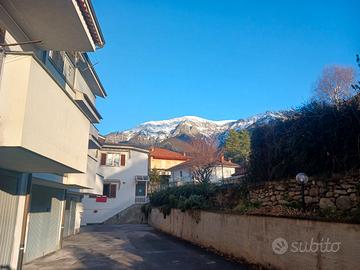Villetta a schiera e giardino