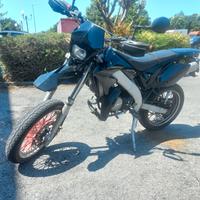 SUPERMOTARD 50
