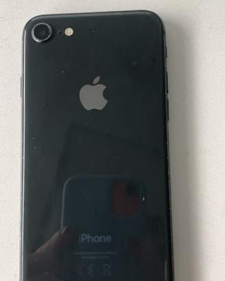 iPhone 8 nero 64 giga