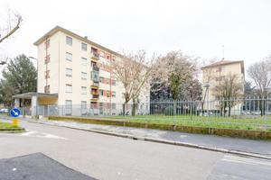 2 LOCALI A MILANO