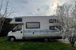 Camper roller team 7 posti 2.8 107000km