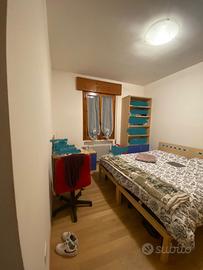 Stanza libera per studentesse a padova