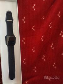 iPad 32 GB più Apple Watch serie 3