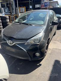Toyota Yaris diesel cambio manuale 6 marce 1ndtv 1