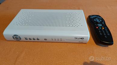 DECODER SKY HD modello PACE CON TELECOMANDO