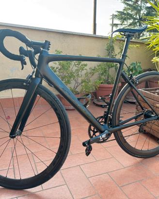 Bici da corsa dedaccai in carbonio