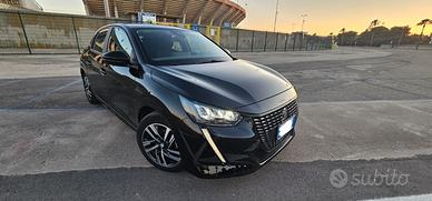 Peugeot 208 - 2023