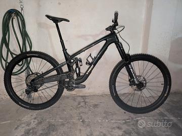 Trek Slash gen.6 in carbonio