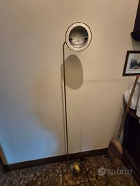 LAMPADA DA TERRA MODELLO "BIKINI"