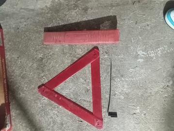 triangolo auto