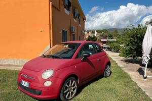 Fiat 500 rossa