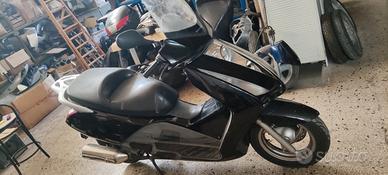 Ricambi honda pantheon 125 150 03-08 4t