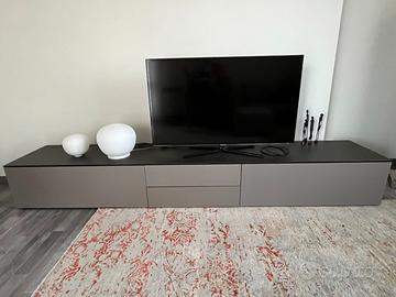 Mobile TV Calligaris