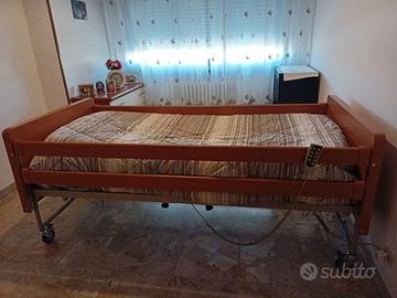 Letto ortopedico per disabili