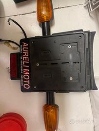 Portatarga originale hornet