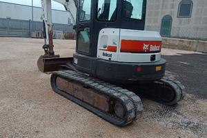 MINI ESCAVATORE BOBCAT E50