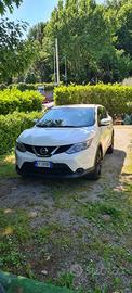 Nissan qashqai 2014
