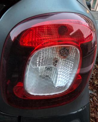 Fanali poteriori smart fortwo 453