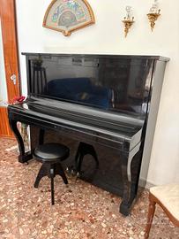 Pianoforte verticale STEINBACH nero- lucido