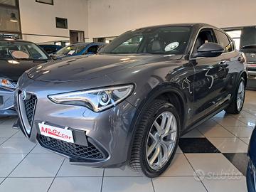Alfa Romeo Stelvio 2.0 Turbo 280 cv AT8 Q4 Super