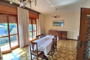 OMEGNA GRANDE APPARTAMENTO CON TERRAZZO E BOX