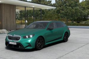 BMW M5 Touring 4.4 727cv auto