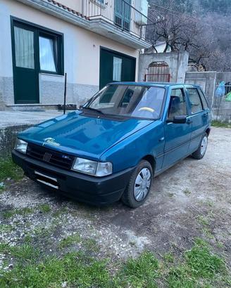 macchina fiat uno fire