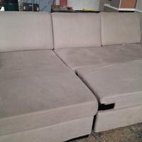 Divano con penisola e sistema estraibile