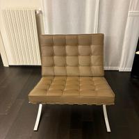 Poltrona Barcelona Knoll originale