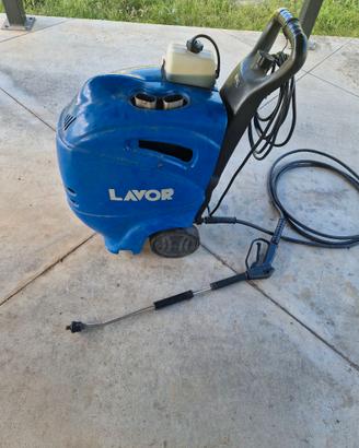 IDROPULITRICE AD ACQUA CALDA