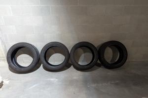 Set 4 pneumatici estivi 235/45 R18 