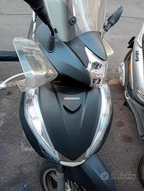 Sh 300