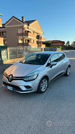 Renault clio 4 90 cv ok neopatentati