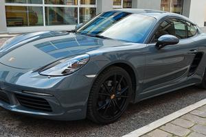 Porsche 718 Cayman 300 cv