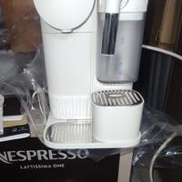 macchinetta caffè Nespresso DeLonghi 