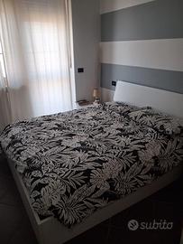 Camera da letto matrimoniale completa – Ottime con