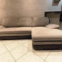 Divano con chaise longue