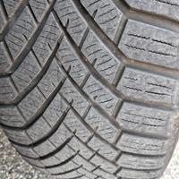 4 gomme invernali Yokohama Blu Heart 235/50 da 20