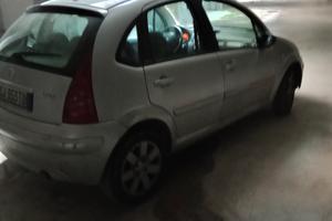  auto Citroen C3 da 2001 