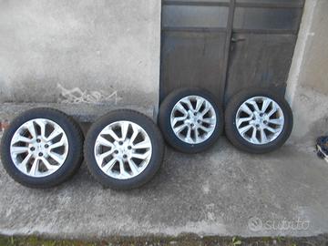 gomme 175/65R15 T84