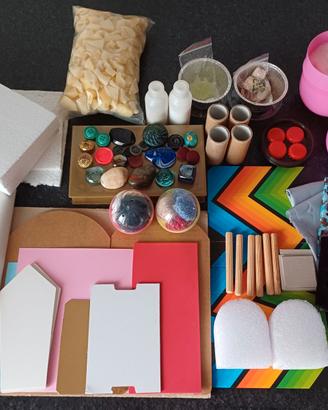 Gioco - Kit creativo "Crea i tuoi personaggi"