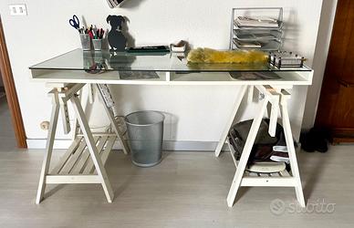 Legno Vetro Per Scrivania Ikea Scrivania Ikea Con Ripiano Vetro