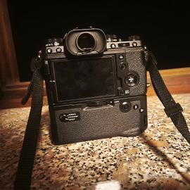 Fujifilm xt4 + 3 lenti + accessori