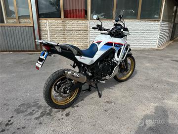 Honda transalp 750