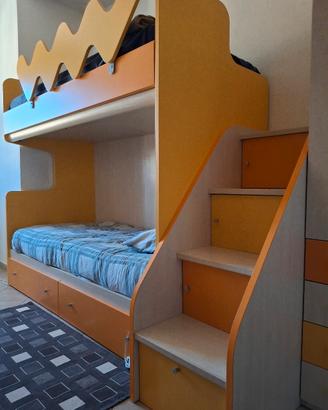 letto a castello più scaletta contenitore 